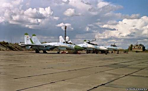 Последние самолеты на аэродроме Орловка, Ромны