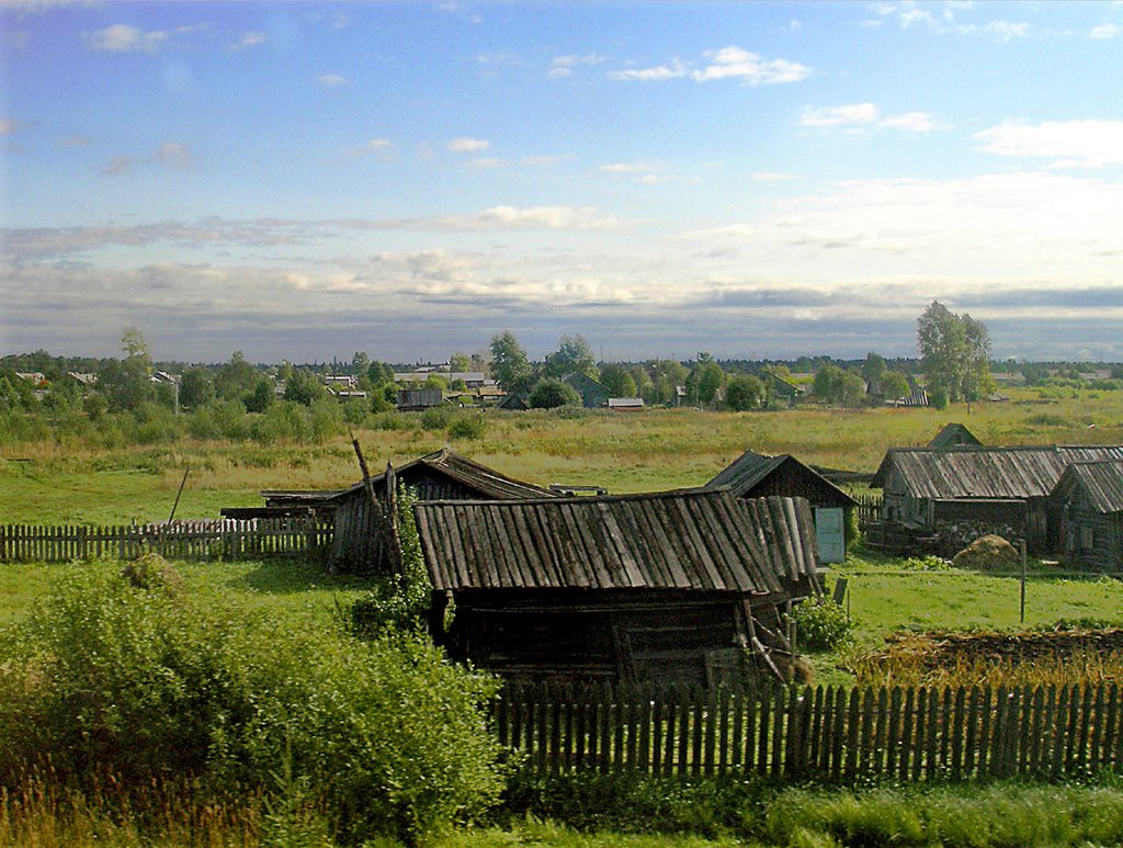 Country north of Lepsha, Емца