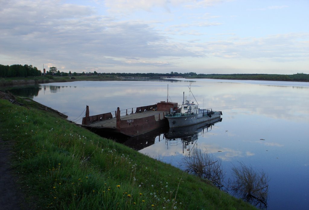 Vychegda river, Сольвычегодск