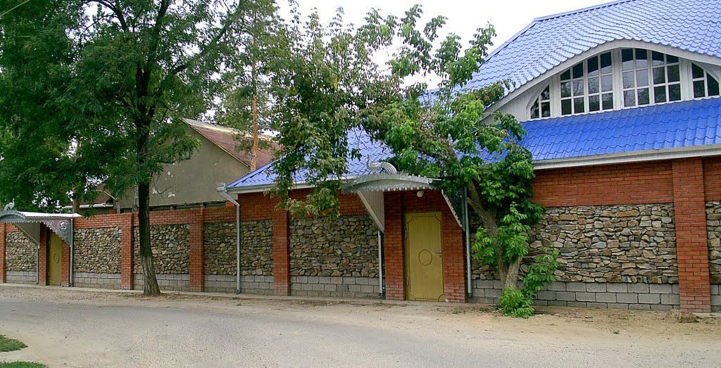 Домики по ул. Бахчиванджи, Ахтубинск