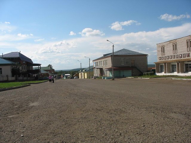 Центр села, Большеустьикинское
