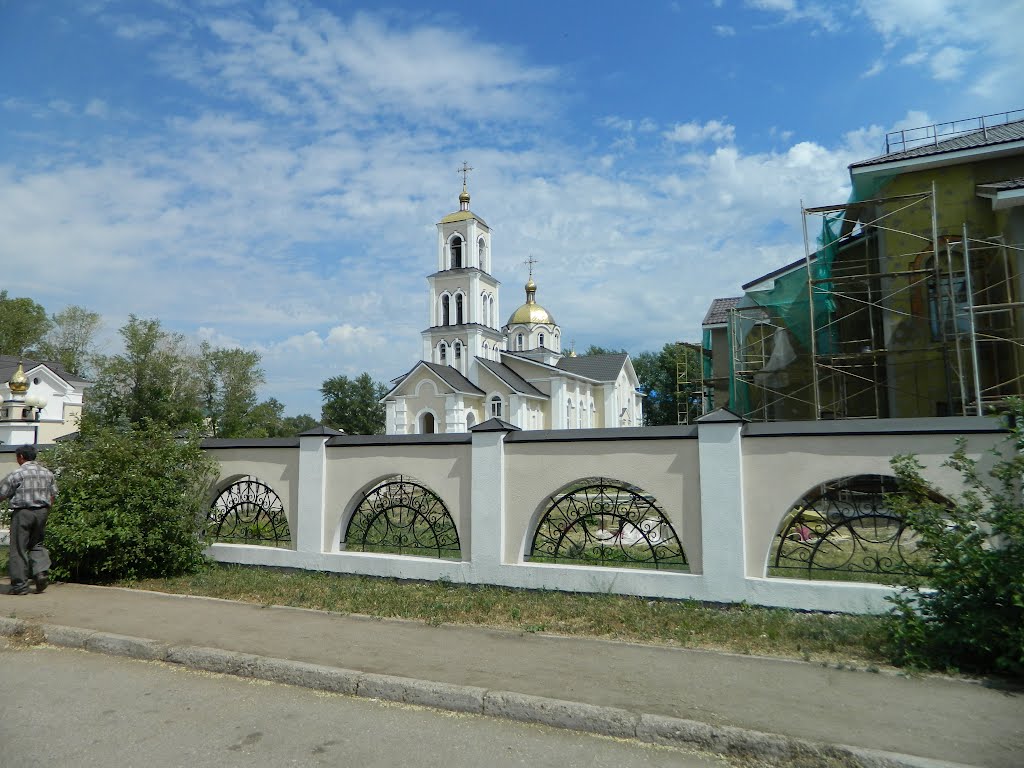 Храм Святого благоверного князя Дмитрия Донского (Салават), Салават