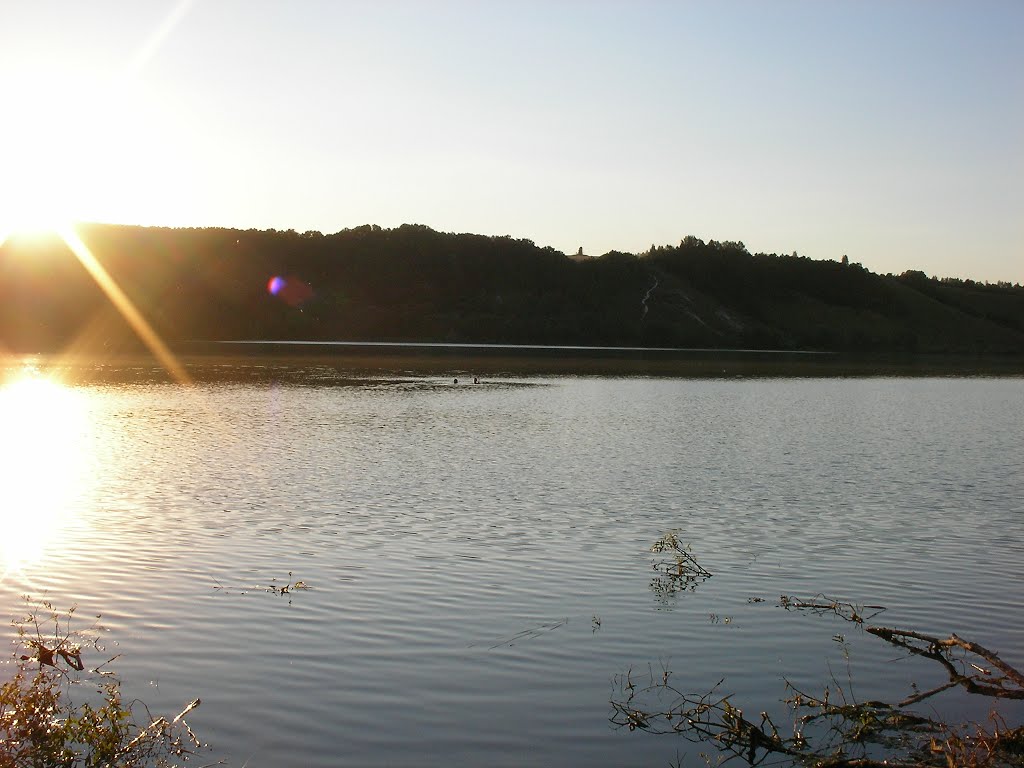 Озеро, Красногвардейское