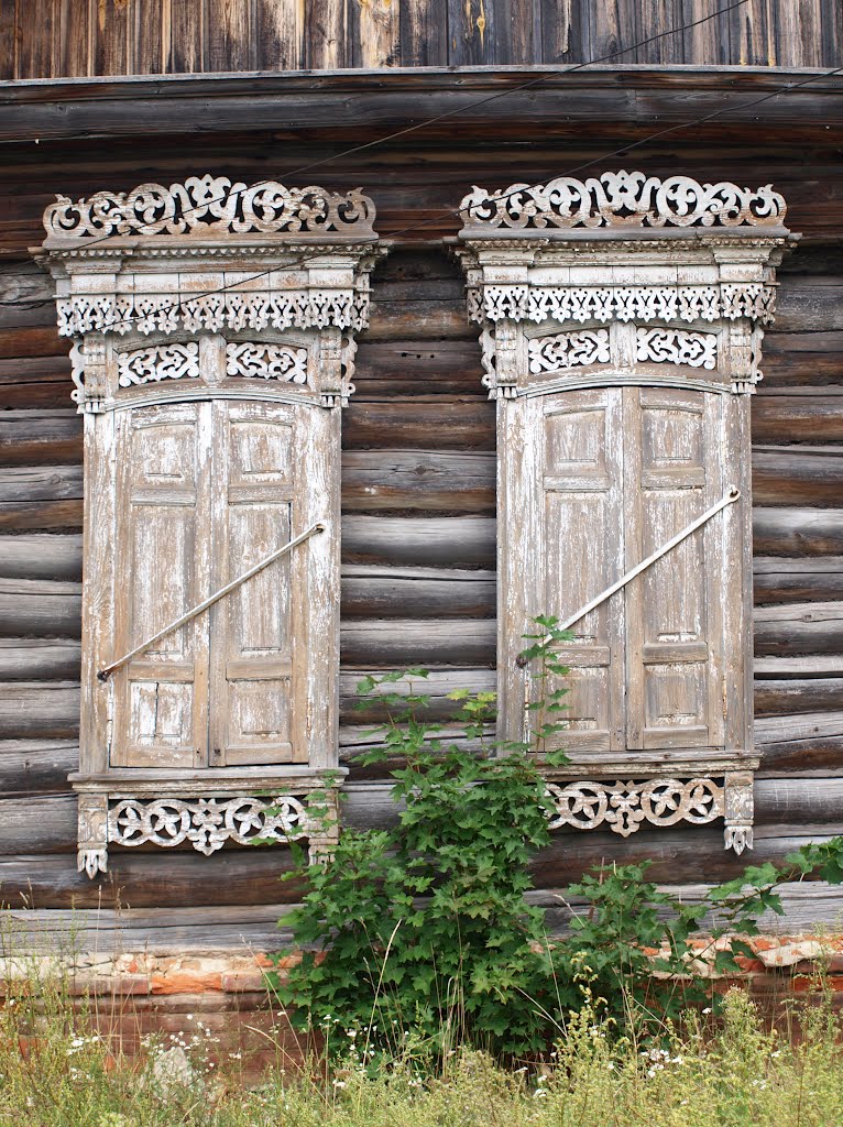 Старые ставни / Оld shutters, Вышков