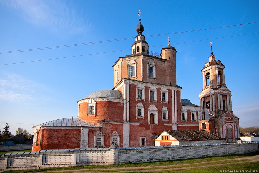 Церковь Воскресения, Карачев