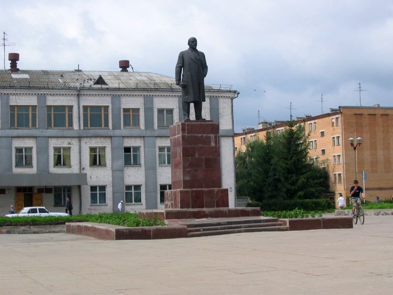 площадь Ленина, Карачев