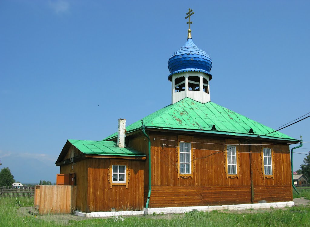 Православный храм в честь святителя Иннокентия епископа Иркутского в селе Кырен, Кырен