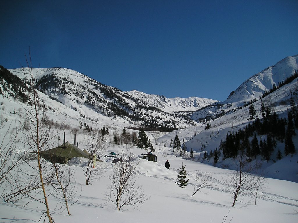 Hamar-daban ridge. Mountains "Mamai", "Lesnoy", "Polyana" / Пики Мамай, Лесной, Поляна_March, 2005, Петропавловка