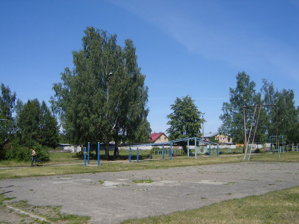 Спортплощадка рядом со школой, Городищи