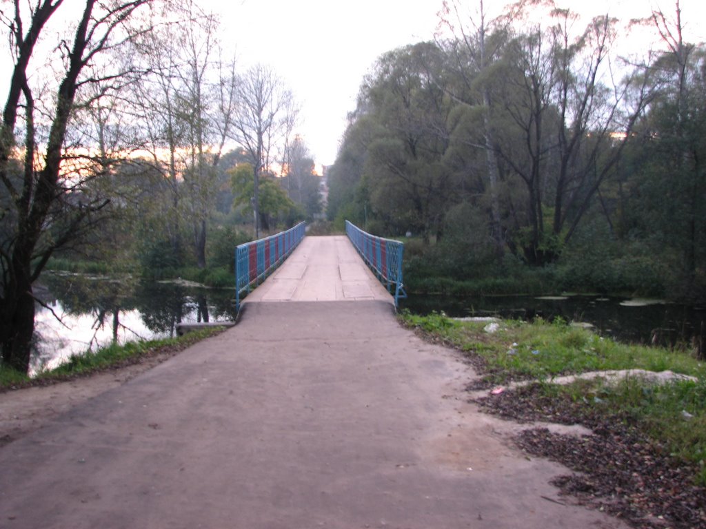 пешеходный мост через р.Унжа (т.н. Фабричный мост), Меленки