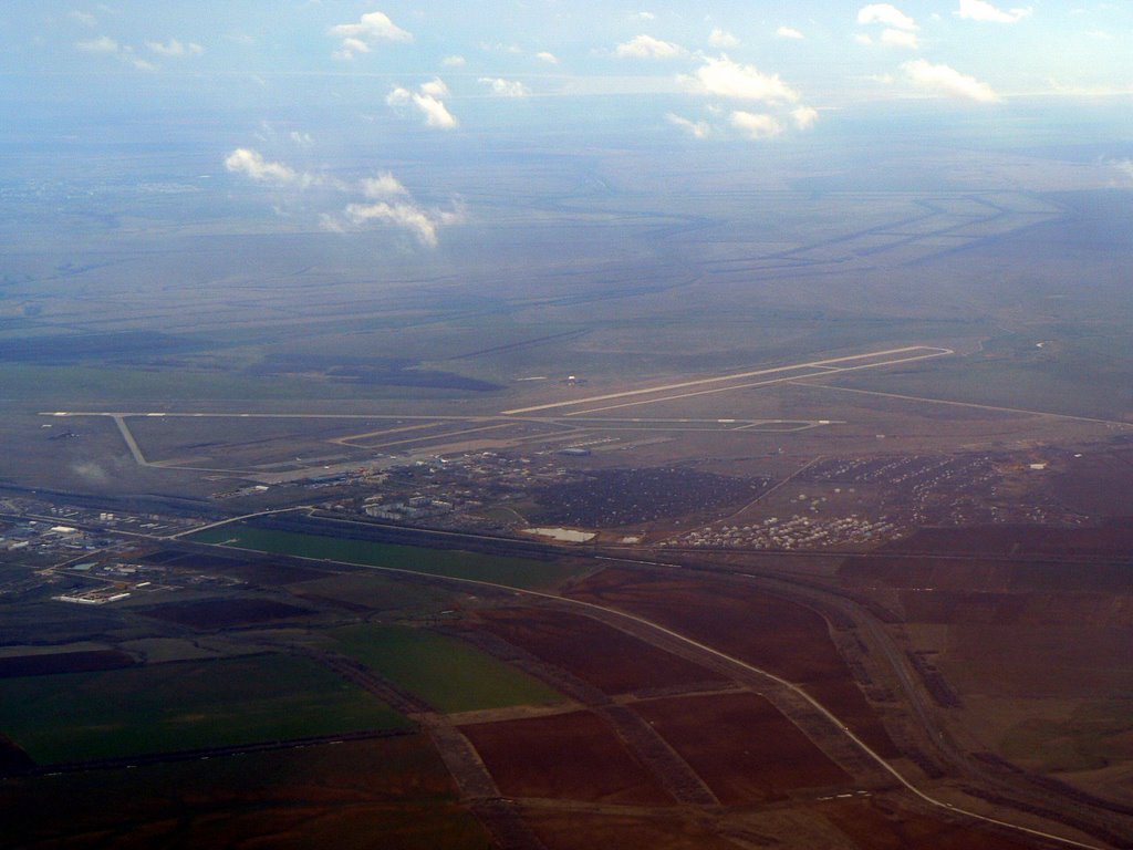 Airport Volgograd Gumrak, view on approach from the North, Кириллов