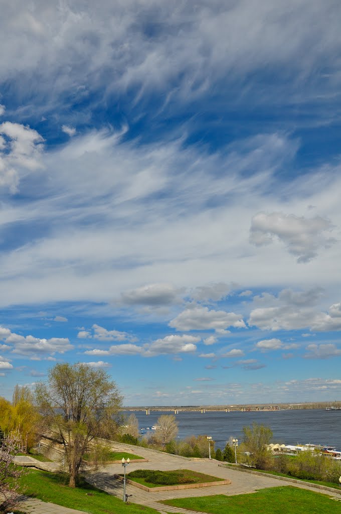 Ветер и облака над Волгой / Wind and clouds above the Volga, Волгоград