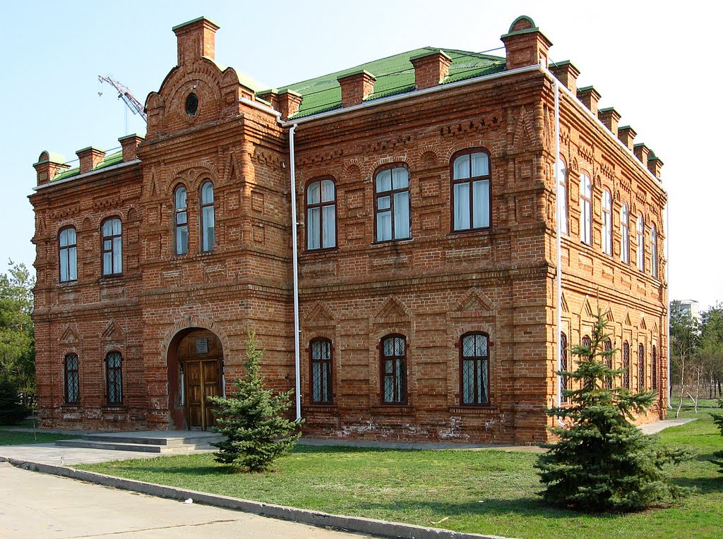 Старая школа., Волжский