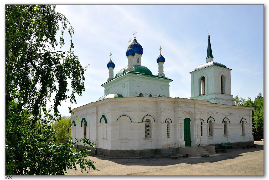Church in Dubovka, Volgograd region, Russia, May 2012, Дубовка