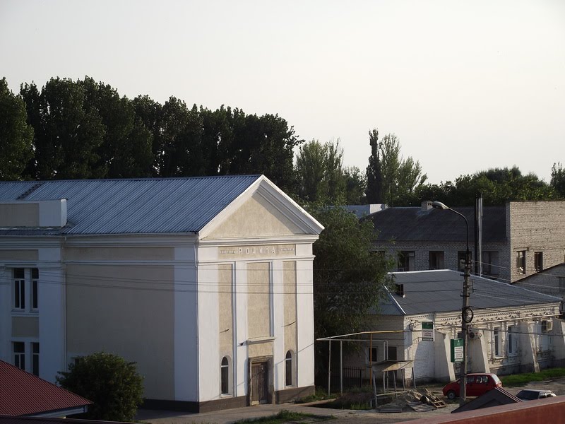 Заказ такси на минивэне, микроавтобусе от 5 мест из Анапы в Новоаннинский за 399