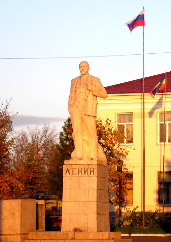 Ленин -Новоаннинский, Новоаннинский