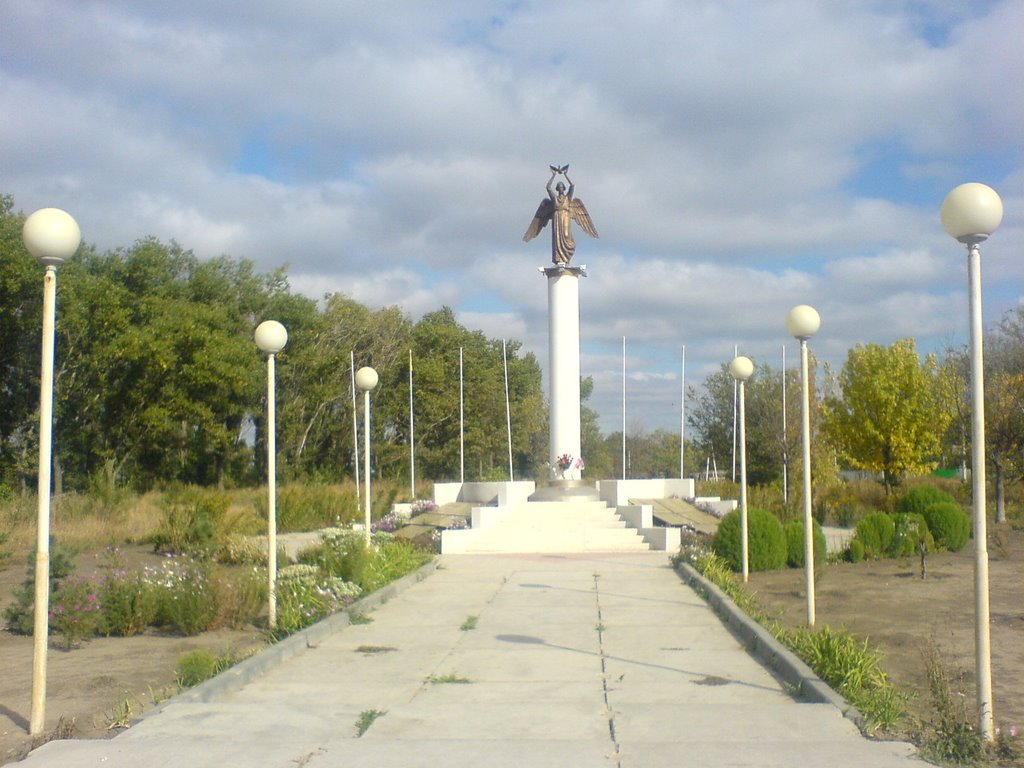 Памятник меценатам "Ангел мира" 13.09.2008, Фролово