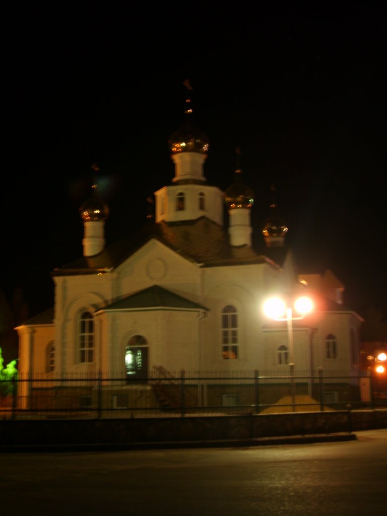 Церковь ночью 27.10.2008, Фролово