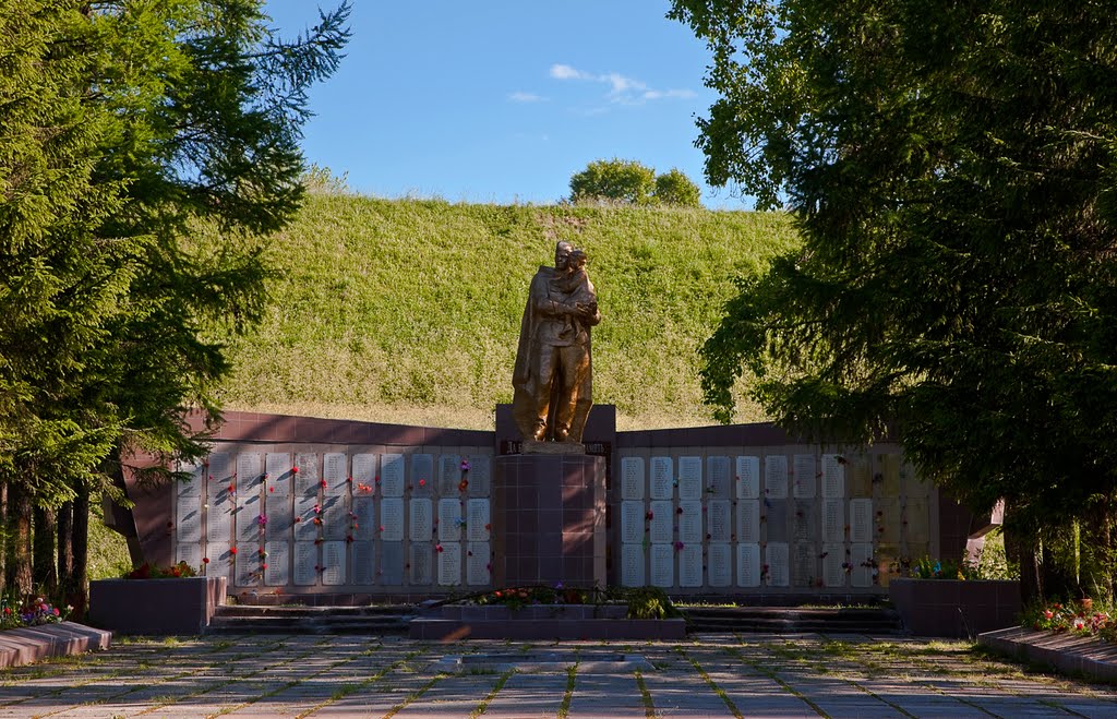 Memorial in Belozersk, June-2010, Белозерск