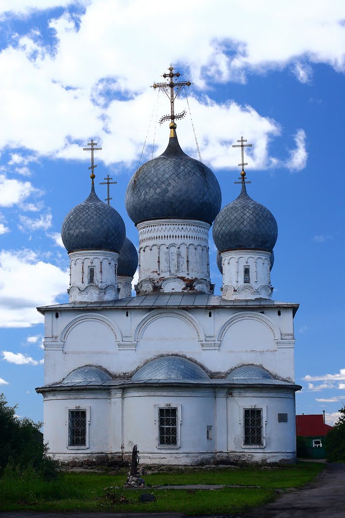 Church, Белозерск