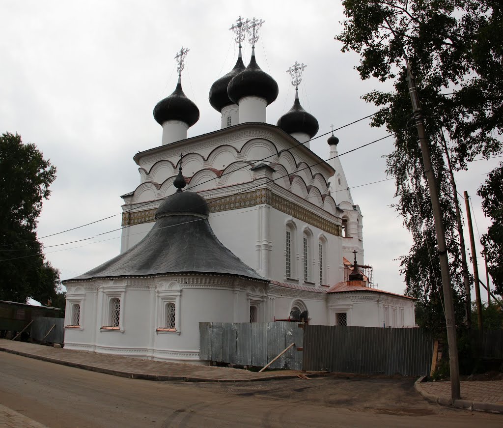 Церковь Спаса Всемилостивого, Белозерск