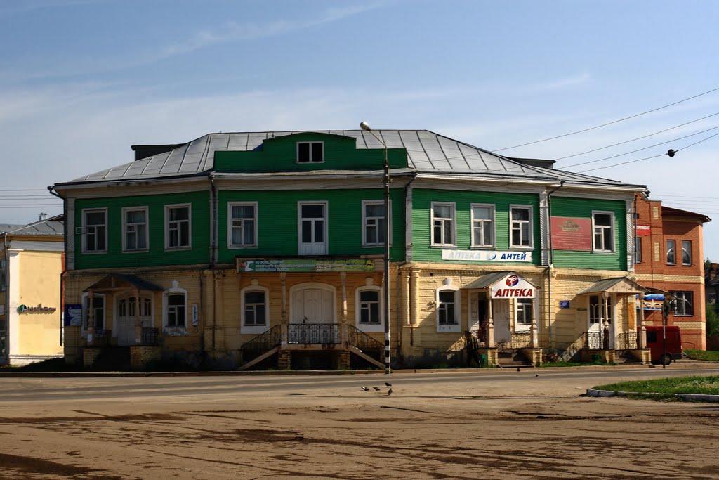 Old negotiation center, Тотьма