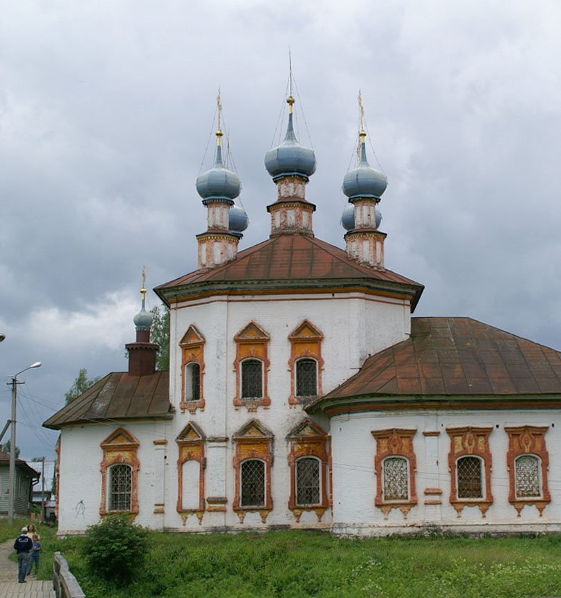 Церковь Благовещения Пресвятой Богородицы в Устюжне, Устюжна