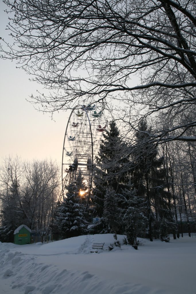 Зимний пейзаж с колесом обозрения, Череповец