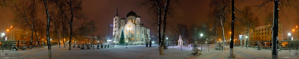360° Evening Panorama of Blagoveshchensky Cathedral  Environs / 360° вечерняя панорама окрестностей Благовещенского кафедрального собора, Воронеж