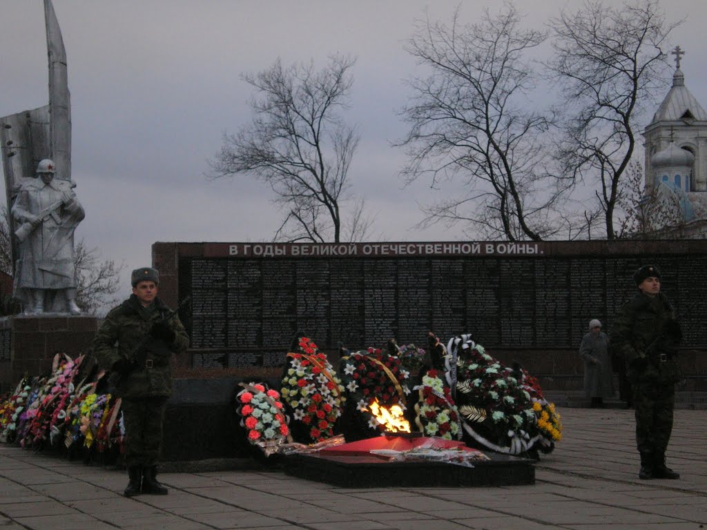 Памятник Неизвестному Солдату на площади Ленина, Кантемировка