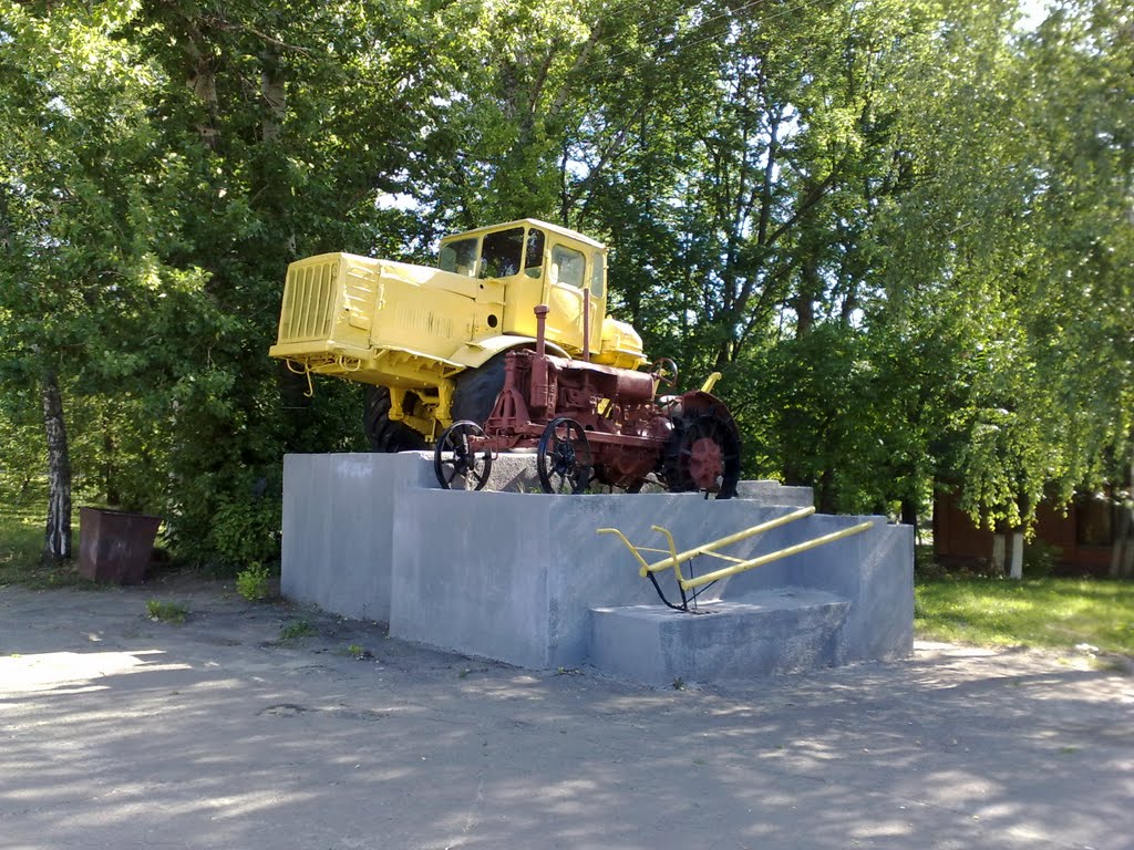 Трактор-универсал (Лето), Нижнедевицк