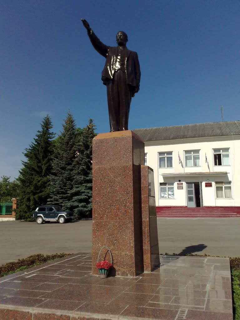 Дедушка Ленин, Нижнедевицк
