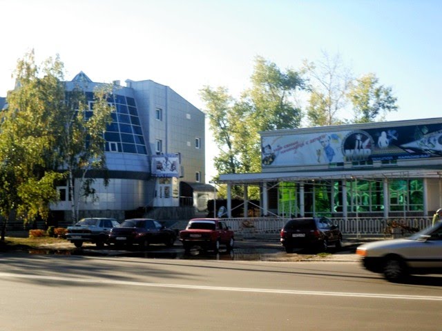 Кинотеатр Мир и банк, Россошь