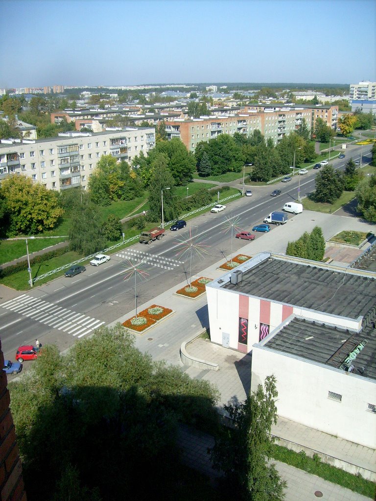 Вид с балкона дома по ул. Силкина 32_2, Саров