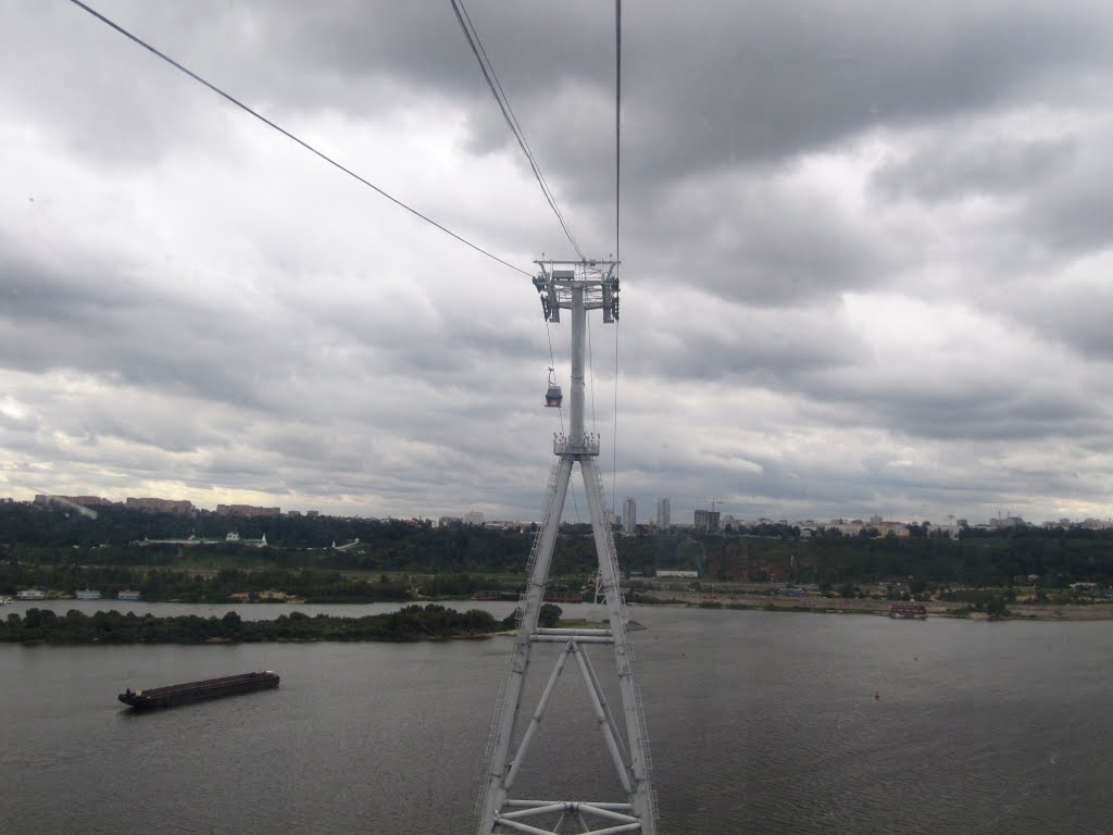 Слишком много пересадок: что мешает строить канатную дорогу из Южного города в С