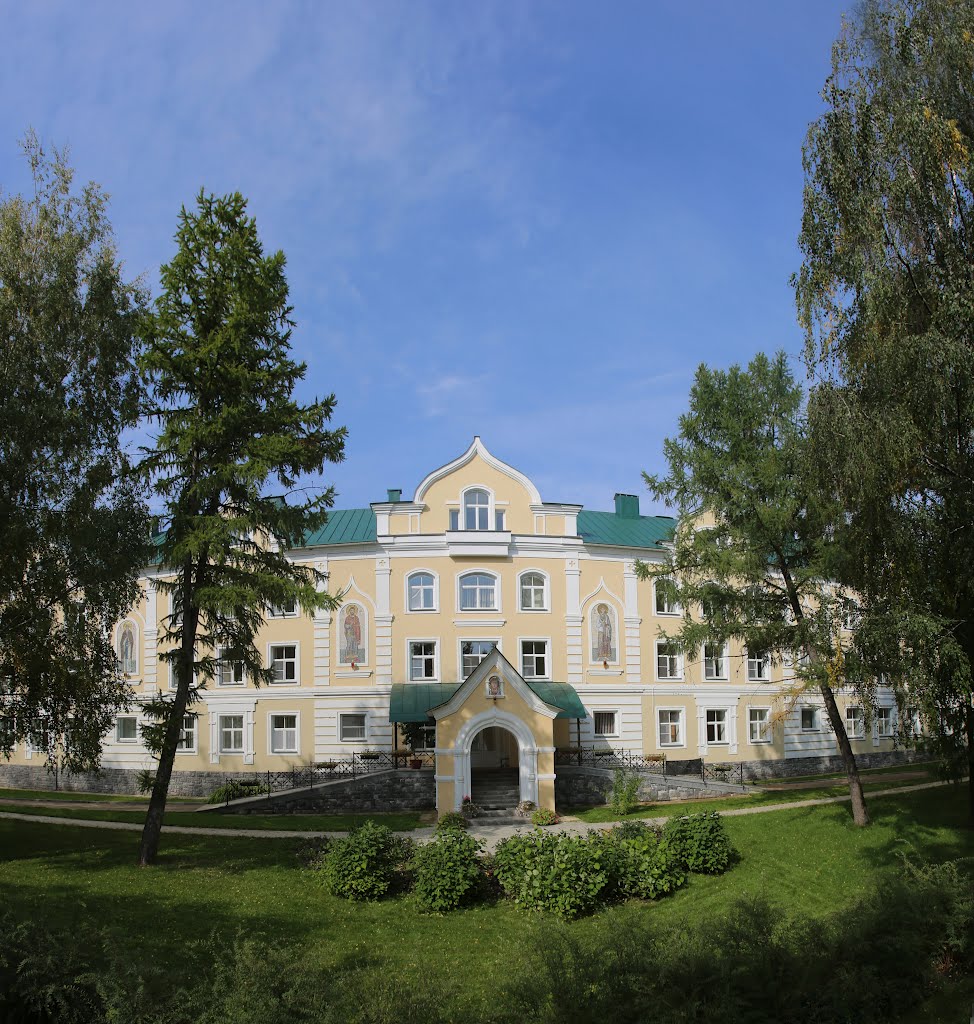 Свято-Троицкий Серафимо-Дивеевский монастырь, Дивеево