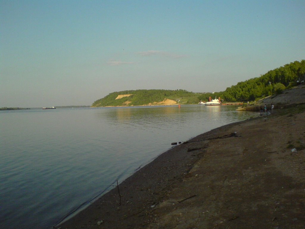 Волга, Кстово