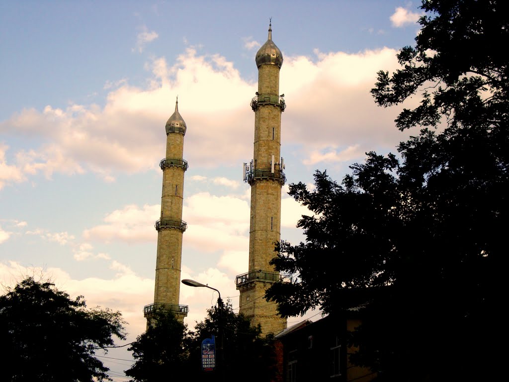 Мечеть Хаджи Идриса (Minaret Hadji Idris on Mahachkala), Махачкала