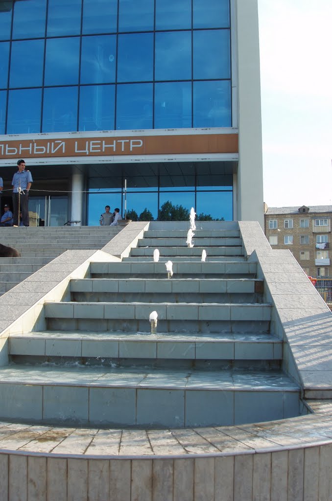 Фонтан на лестнице ДК Россия, Махачкала