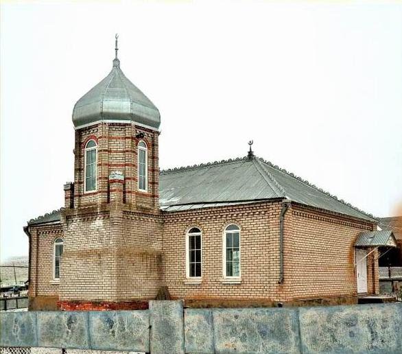 Mosque in Amti-Kuotor, CHECHNYA, Терекли-Мектеб