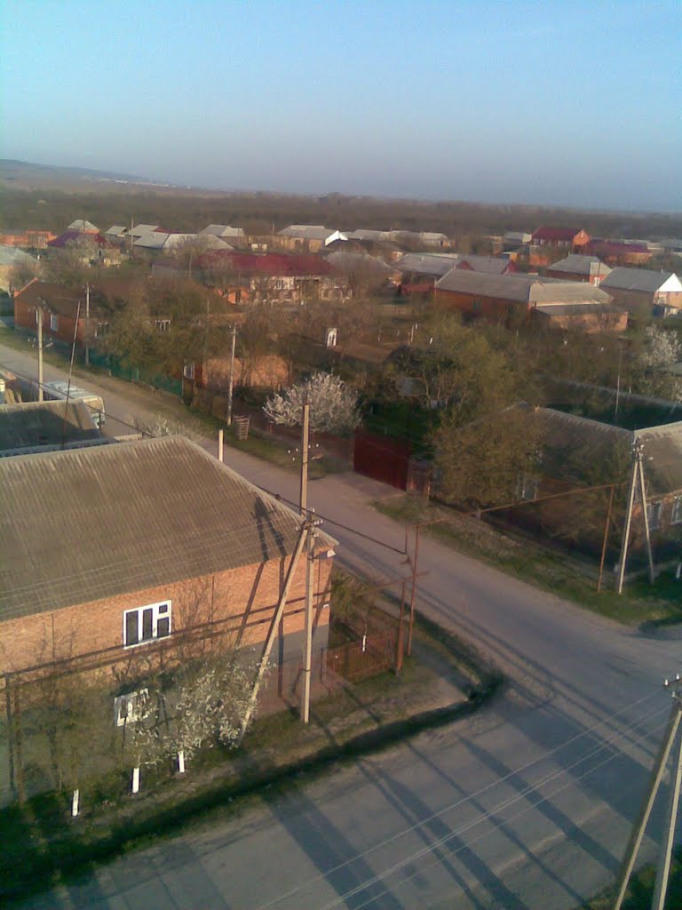 центр села, Терекли-Мектеб
