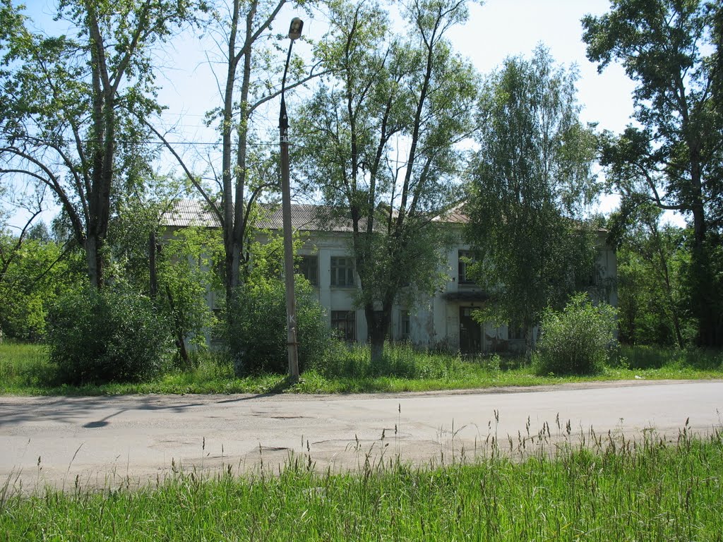 Бывшая поликлиника, Заволжск