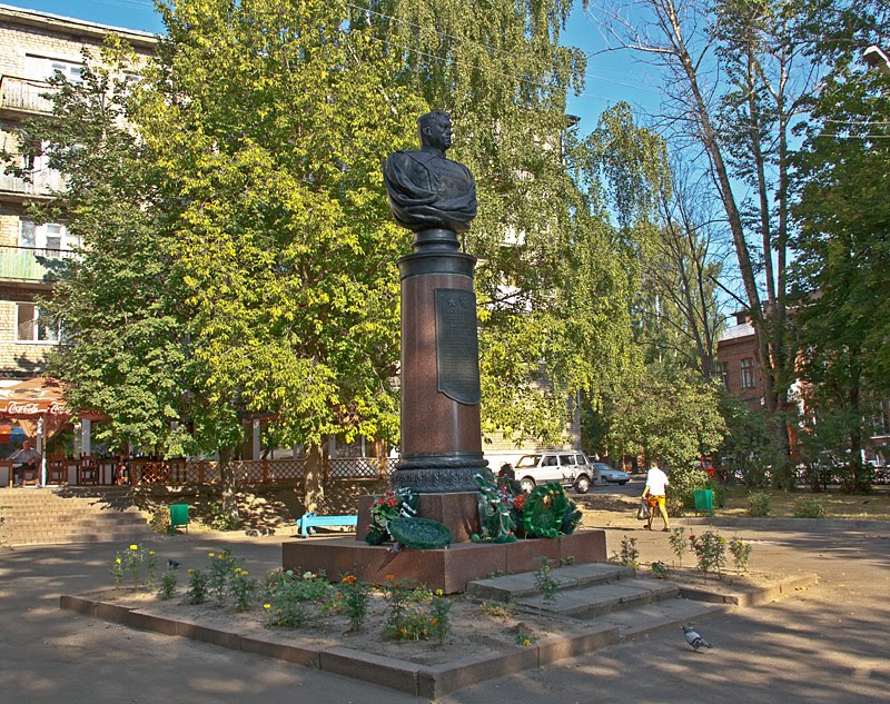 Памятник маршалу А.М.Василевскому в Кинешме, Кинешма