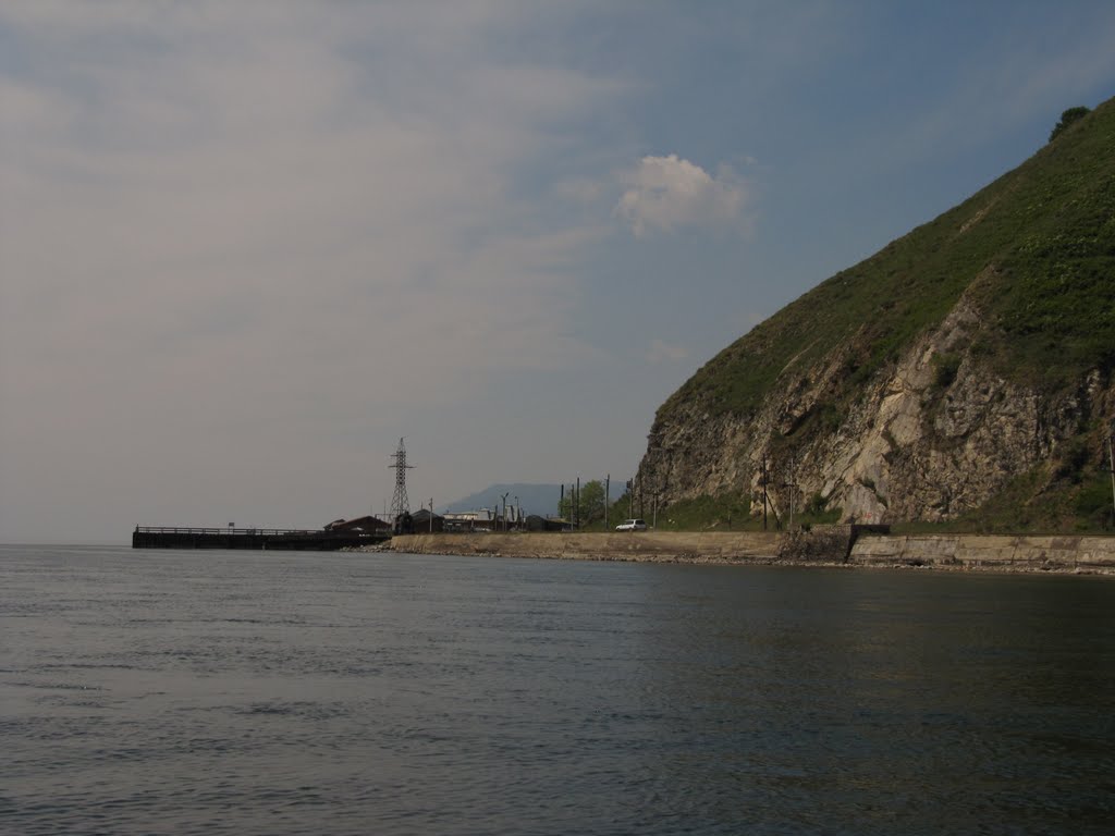 Пустые причалы Порт-Байкала. Now empty wharves of Port-Baikal., Байкал
