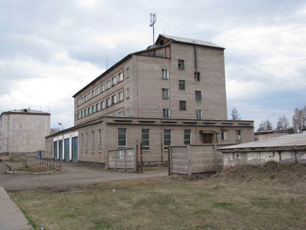 Gorky Street Firestation, facing Southwest, Вихоревка