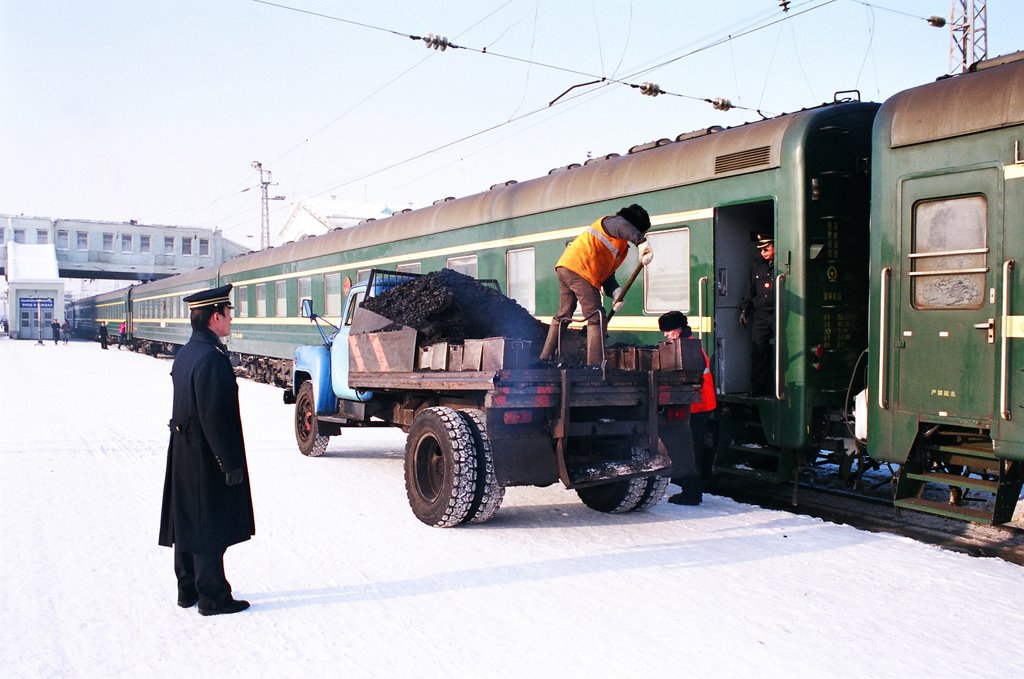 Transsiberian train at Sludyanka, Слюдянка