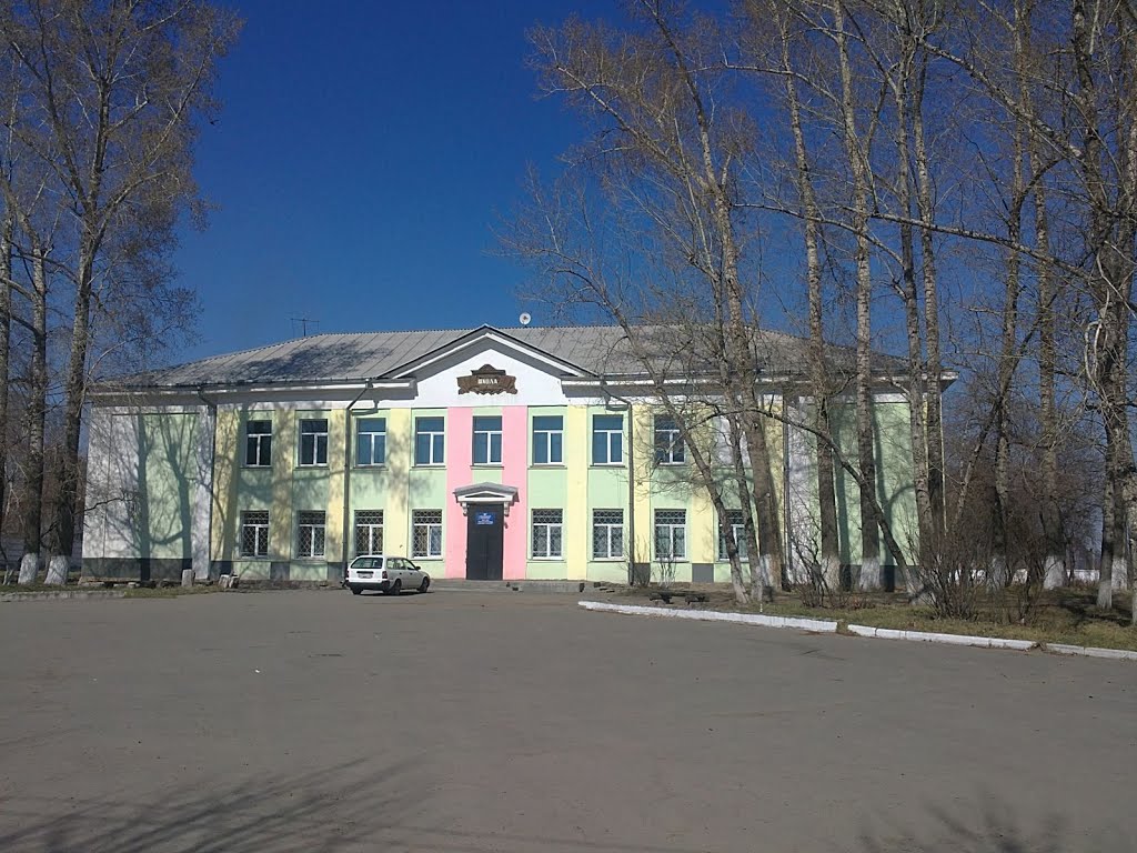 Менделеева 63 ДЮСШ-1 (май 2013), Усолье-Сибирское