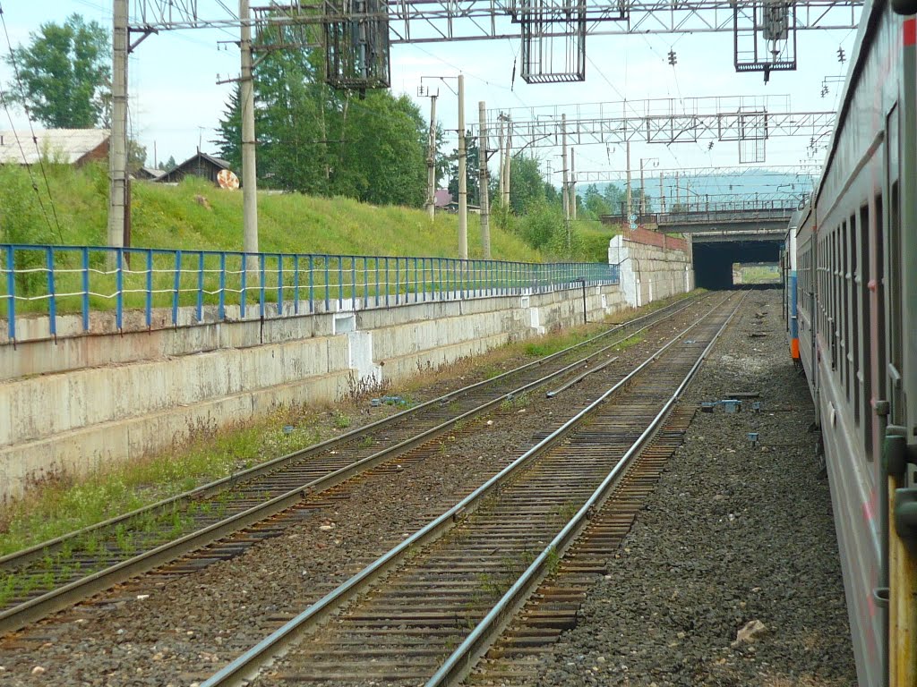 Artificial tunnel. Jul 2010, Усть-Кут