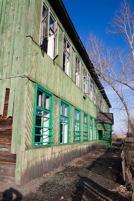 Abandoned school, Усть-Ордынский