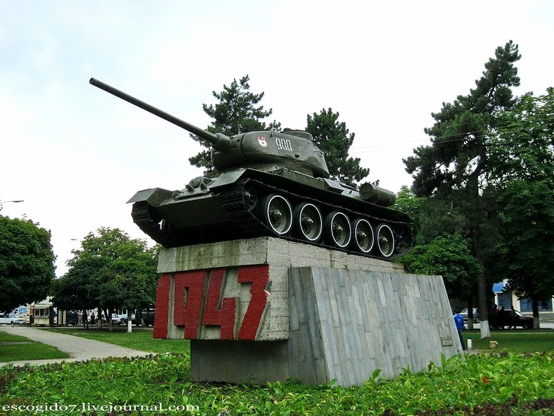 Танк-монумент защитникам и освободителям города Нальчика от немецко-фашистских захватчиков, Нальчик